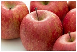 乳がん リンゴの予防効果やリスクを上げるもの 月経年齢やタバコ